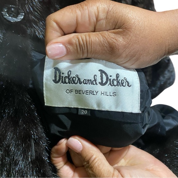 Dicker and Dicker Mink Carrying Cover - Picture 5 of 5